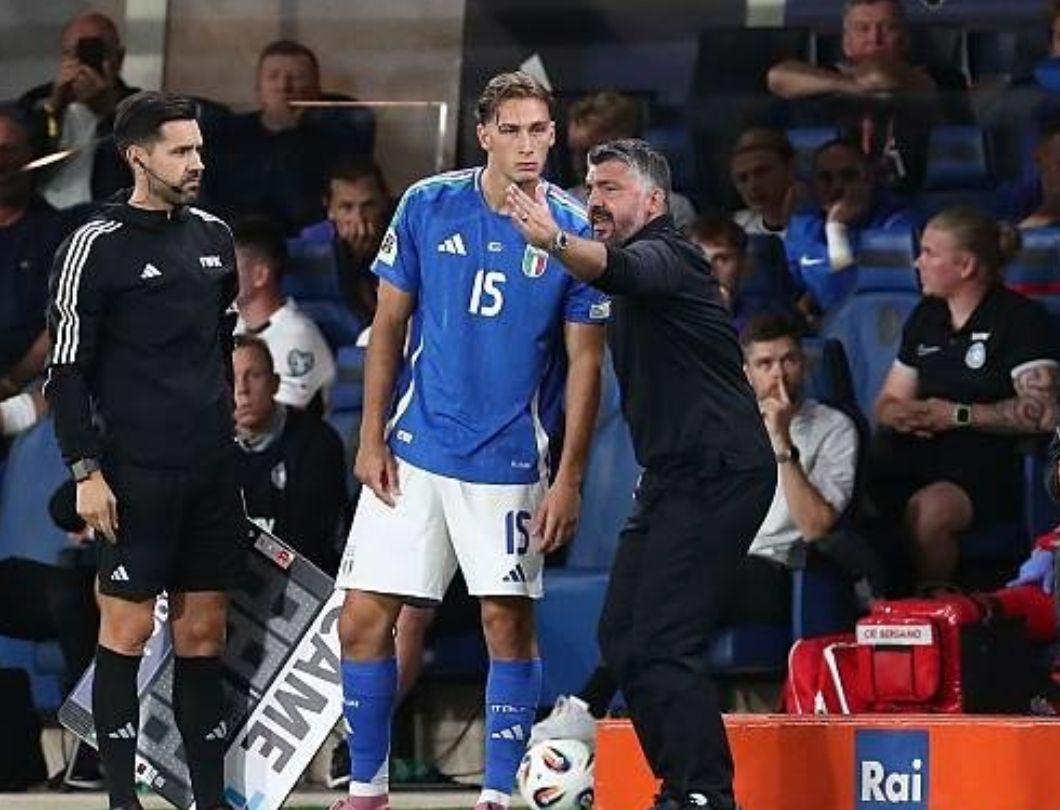 开云官方直播-5-0血洗！47岁加图索封神首秀：意大利1场射门40次 一战术连用4次